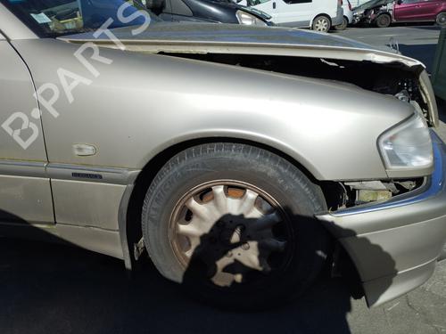 Used Right front fenders MERCEDES-BENZ C-CLASS (W202) C 220 CDI (202.133) (125 hp) 27048757