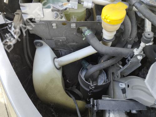 Used Windscreen washer tank RENAULT SCÉNIC III (JZ0/1_) 1.6 dCi (JZ00, JZ12) (130 hp) 28692653