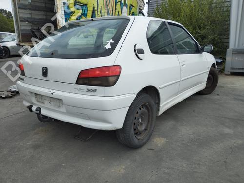 Højre baglygte PEUGEOT 306 Hatchback (7A, 7C, N3, N5) 1.9 D | BP27317414C35 