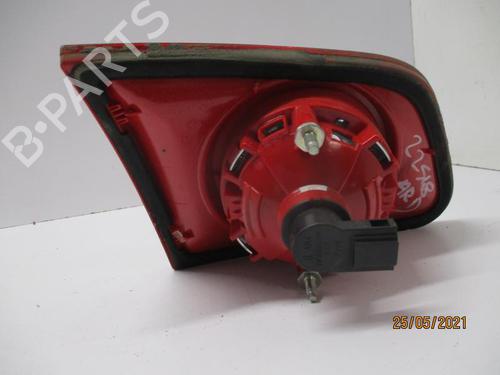 Used Right tailgate light Right tailgate light VW PASSAT B6 Variant (3C5) 1.6 TDI (105 hp) 27085690 27085690