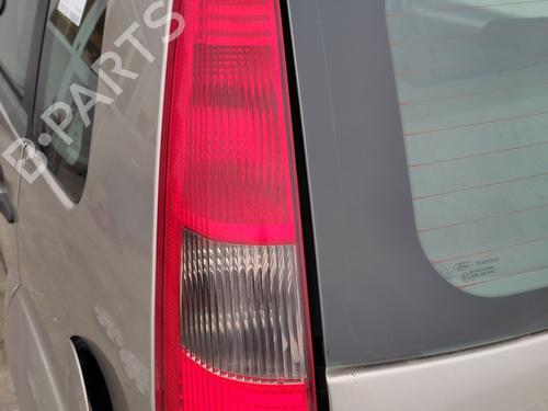 Used Left taillight FORD FIESTA V (JH_, JD_) 1.4 TDCi (68 hp) 27051608