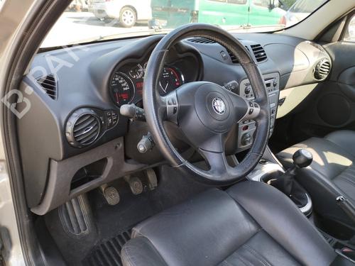 Dashboard Dashboard ALFA ROMEO 147 (937_) 1.9 JTDM 8V (937.AXD1A, 937.AXU1A, 937.BXU1A) (120 hp) 36150582 36150582