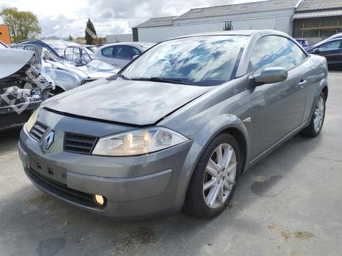 Used Front bumper reinforcement RENAULT MEGANE II Coupé-Cabriolet (EM0/1_) 1.9 dCi (120 hp) 27040950