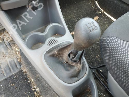 Used Gear lever TOYOTA AYGO (_B1_) 1.0 (KGB10_, KGB10R) (68 hp) 27063803