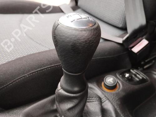 Used Shift knob Shift knob PEUGEOT 206 SW (2E/K) 1.4 16V (88 hp) 31836196 31836196