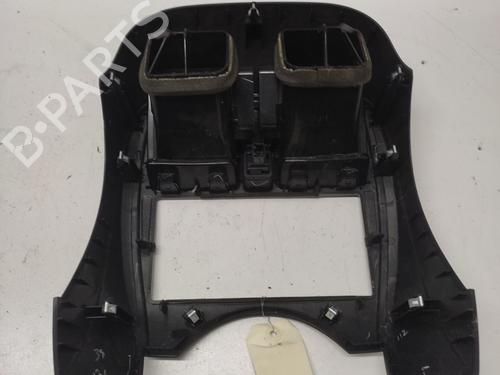 Used Air vent Air vent NISSAN MICRA IV (K13K, K13KK) 1.2 (80 hp) 31825505 31825505