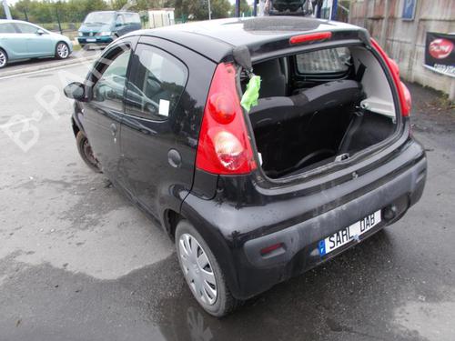 Right taillight PEUGEOT 107 (PM_, PN_) 1.0 | BP27066109C35 