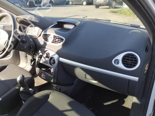 Salpicadero Salpicadero RENAULT CLIO III (BR0/1, CR0/1) 1.5 dCi (75 hp) 33545193 33545193
