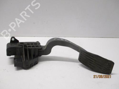 Used Pedal Pedal FIAT GRANDE PUNTO (199_) 1.3 D Multijet (75 hp) 27055607 27055607