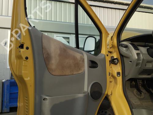 Used Front left lock RENAULT TRAFIC II Bus (JL) 1.9 dCI 100 (JL0C, JL0K) (101 hp) 31994254