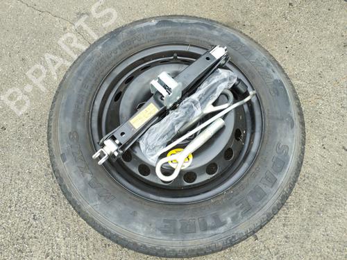 Kit pneu suplente Kit pneu suplente NISSAN QASHQAI I (J10, NJ10) 1.5 dCi (110 hp) 39974749 39974749