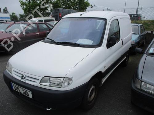 Grille CITROËN BERLINGO / BERLINGO FIRST Box Body/MPV (M_) 1.9 D 70 (MBWJZ, MCWJZ) | BP27085764C40 