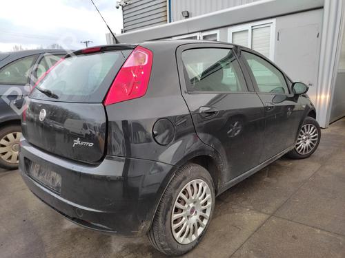 Reverse light FIAT GRANDE PUNTO (199_) 1.3 D Multijet | BP27067274C36 - Image 2