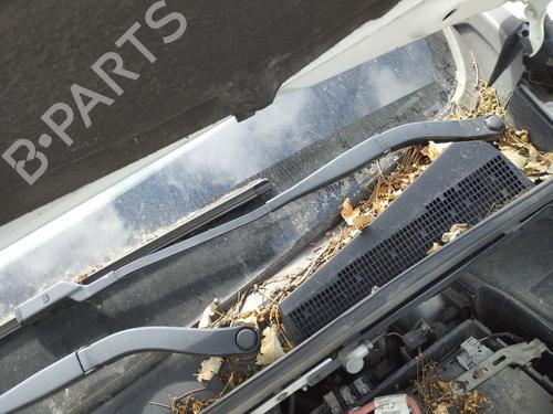 Used Front windshield wiper arm RENAULT TRAFIC III Van (FG_) 1.6 dCi 125 (FGMH) (125 hp) 27504937