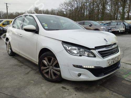 Middle console PEUGEOT 308 II (LB_, LP_, LW_, LH_, L3_) 1.6 BlueHDi 120 | BP31950721I22 