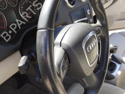 Used Steering wheel Steering wheel AUDI A3 Sportback (8PA) 1.8 TFSI quattro (160 hp) 33682485 33682485