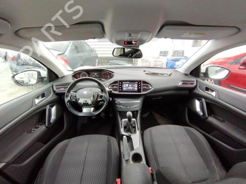 Middle console PEUGEOT 308 II (LB_, LP_, LW_, LH_, L3_) 1.6 BlueHDi 120 | BP31950721I22 