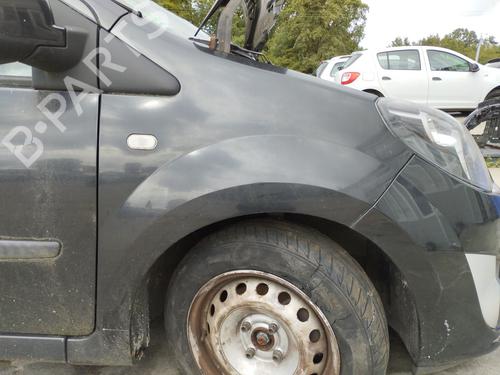 Used Right front indicator Right front indicator RENAULT TWINGO II (CN0_) 1.2 16V (CN04, CN0B) (75 hp) 28810969 28810969