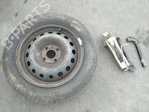 Used Jack Kit RENAULT CLIO III Grandtour (KR0/1_) 1.2 16V (103 hp) 27504832