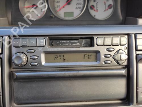 Used Radio NISSAN X-TRAIL I (T30) 2.2 Di 4x4 (114 hp) 27064895