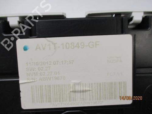 Used Instrument cluster Instrument cluster FORD B-MAX (JK) 1.6 TDCi (95 hp) 27061233 27061233