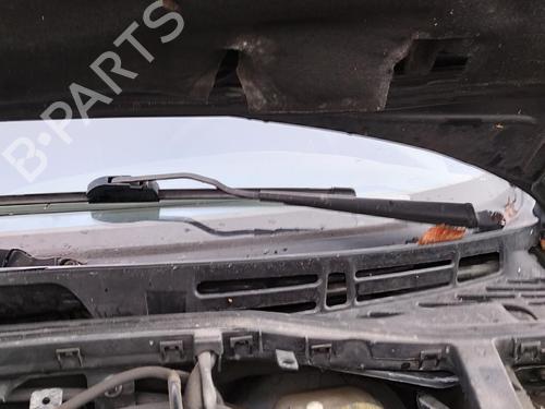 Used Front windshield wiper arm CITROËN XSARA (N1) 2.0 HDi 90 (90 hp) 27083550