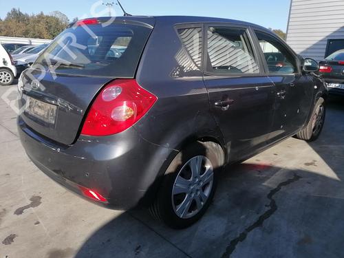 Radio KIA CEE'D Hatchback (ED) 1.6 CRDi 115 | BP27079738E6 - Image 9
