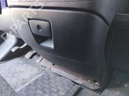 Used Glove box FIAT DUCATO Van (250_) 130 Multijet 2,3 D (131 hp) 32491196