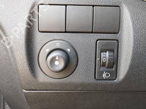 Forlygtekontakt PEUGEOT PARTNER Tepee 1.6 HDi (112 hp) 27525034