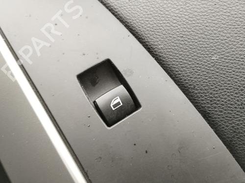 Used Right front window switch BMW 5 Touring (E61) 525 i (192 hp) 29969185