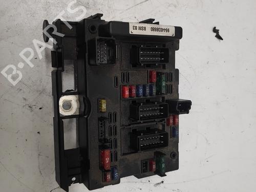 Used Fuse box PEUGEOT 307 (3A/C) 2.0 HDi 110 (107 hp) 27062782