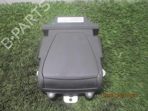 display-monitor-peugeot-5008-0u_-0e_-2009-2010-2011-2012-2013-2014-2015-2016-2017-27079737 main image