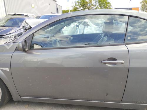 Used Left front door RENAULT MEGANE II Coupé-Cabriolet (EM0/1_) 1.9 dCi (120 hp) 27048650