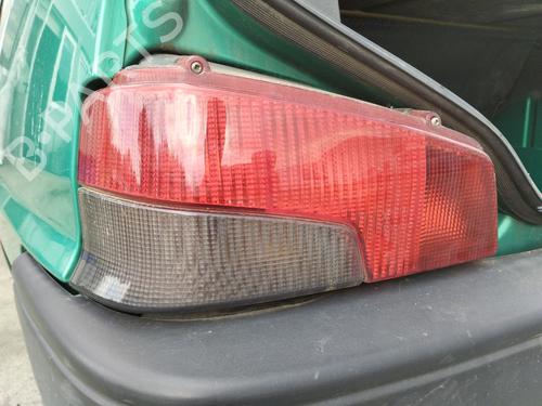 Used Left taillight PEUGEOT 106 I (1A, 1C) 1.0 (45 hp) 27044976
