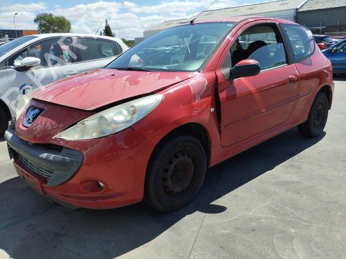 Brugte PEUGEOT 206+ (2L_, 2M_) 1.4 i (2LKFWA, 2MKFWA) 4910880