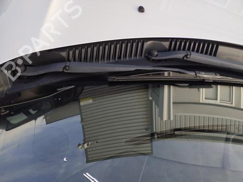 Used Front windshield wiper arm CITROËN DS3 (SA_) 1.6 THP 155 (156 hp) 31578997