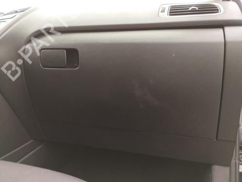 Guantera Guantera VW POLO V (6R1, 6C1) [2009-2022] 36761497 36761497