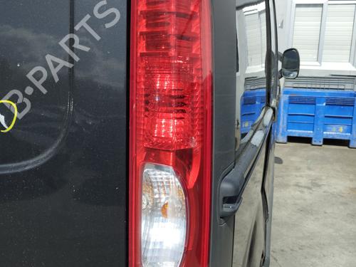Used Right taillight Right taillight RENAULT TRAFIC II Van (FL) 2.0 dCi 115 (FL01, FL0U, FL00, FL0H, FL0M) (114 hp) 33635126 33635126