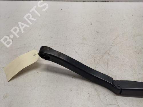 front-windshield-wiper-arm-renault-trafic-iii-van-fg_-2014-30913558 main image