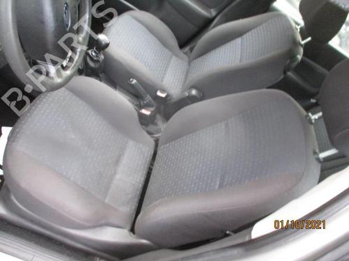 Right taillight FORD FOCUS I Turnier (DNW) 1.8 TDCi | BP27051291C35 