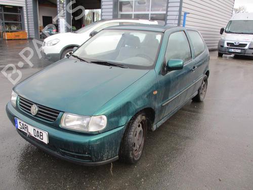 Left headlight VW POLO III (6N1) 60 1.4 | BP27061457C28 