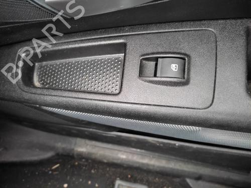 Used Right front window switch FIAT GRANDE PUNTO (199_) 1.3 D Multijet (75 hp) 28021086