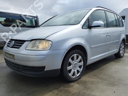 Right headlight VW TOURAN (1T1, 1T2) 2.0 TDI | BP29026560C29 