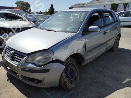 Brugte VW POLO IV (9N_, 9A_)  1.4 TDI  4910053