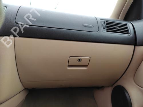 Used Glove box VW GOLF IV (1J1) 1.9 TDI (90 hp) 27076960