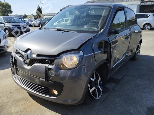 Used Left front fog light RENAULT TWINGO III (BCM_, BCA_) 0.9 TCe 90 (BCM9, BCM2) (90 hp) 27046359