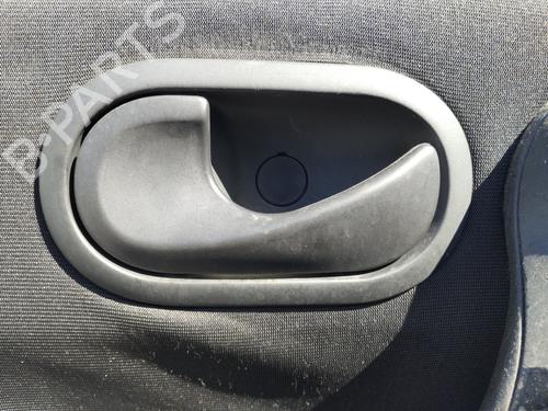 Venstre fortil invendig håndtag Venstre fortil invendig håndtag RENAULT MEGANE II (BM0/1_, CM0/1_) [2001-2012] 33858294 33858294