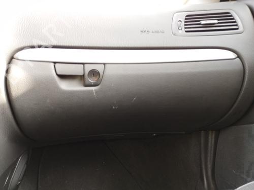 Used Glove box VOLVO S60 I (384) 2.4 D (126 hp) 28702770