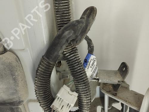 Left tailgate RENAULT TRAFIC III Van (FG_) 2.0 dCi 145 (FGML) | BP29633842C76 