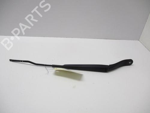 Used Front windshield wiper arm CITROËN DS3 (SA_) 1.6 HDi 110 (112 hp) 27085552